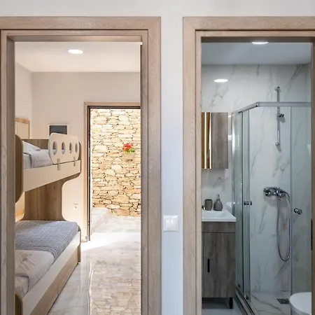 Peters Place - Paros Appartement Parasporos